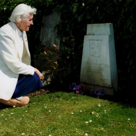 Juliette Liska visitng Vaclav's grave.jpg